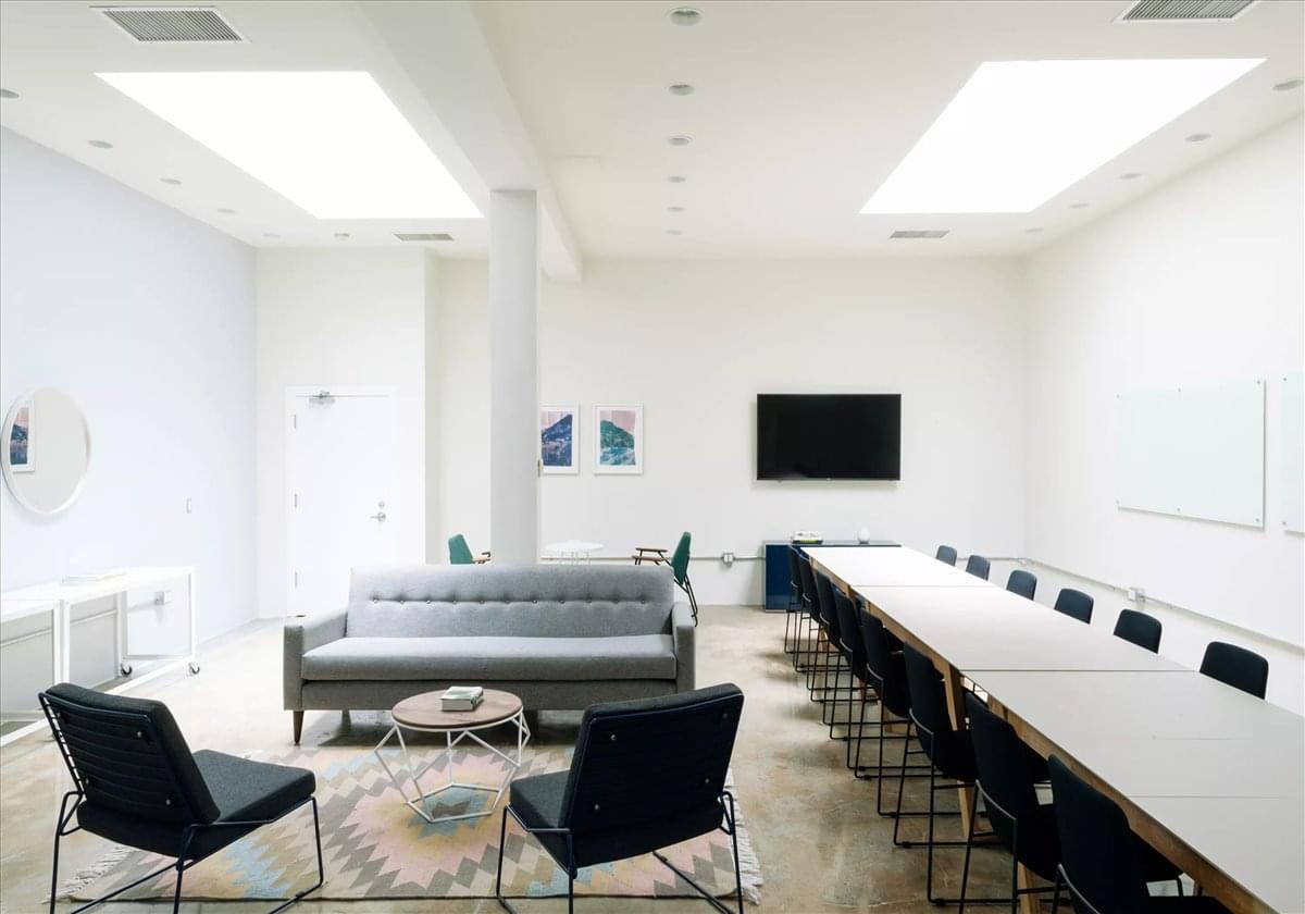 Los Angeles Conference Room for your Next Meeting